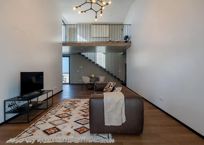 Essence - Bath & Sunset * 大里贝拉