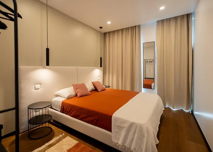 Essence - Bath & Sunset Apartman